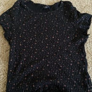 American eagle top size small